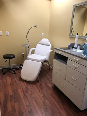 32493 teeth whitening nashua nh in office