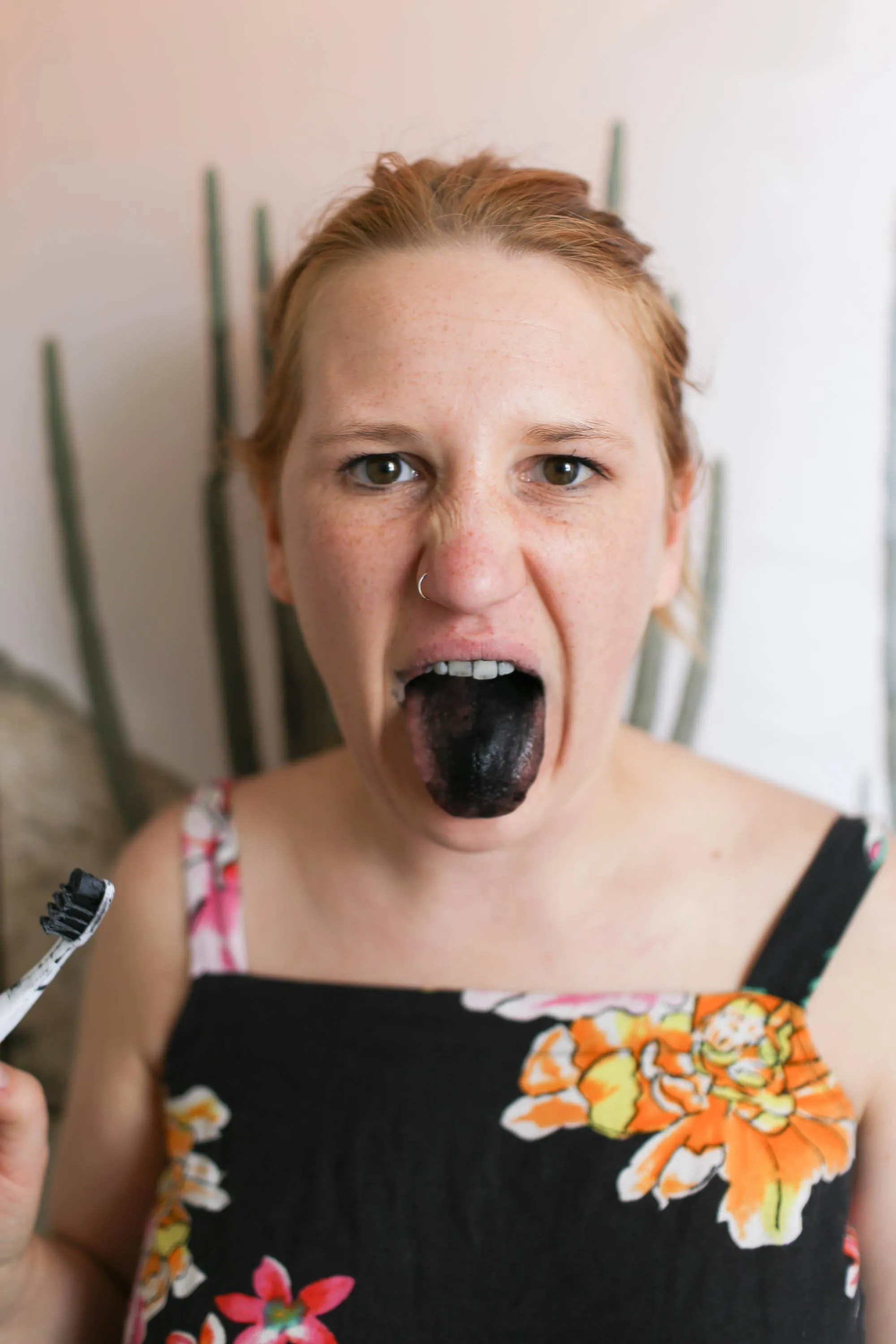 32595 charcoal teeth whitening risks image4