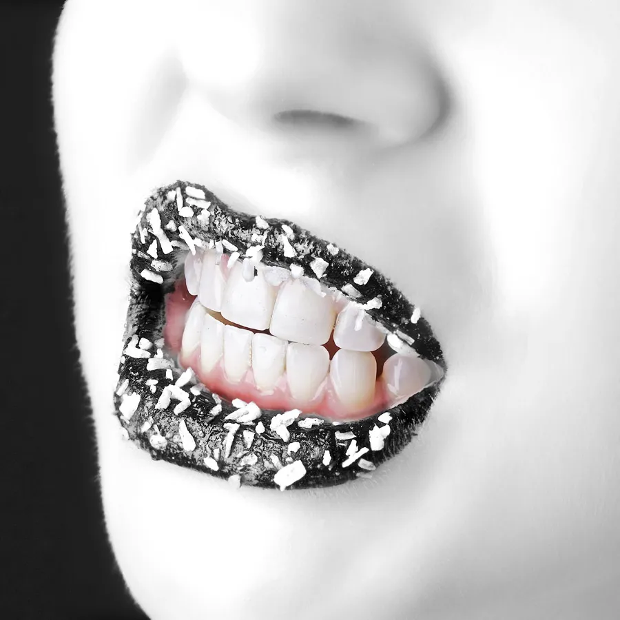 32632 how teeth whitening works